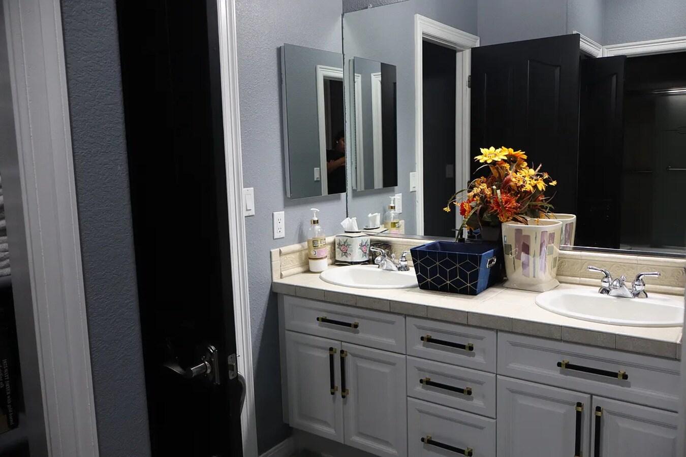 Building Photo - 10561 Lieter Pl