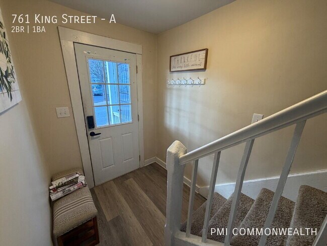 Building Photo - 761 King St