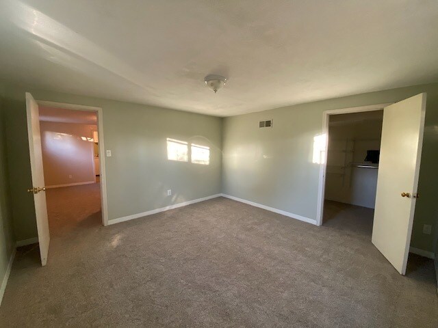 Building Photo - 3472 S 1100 E