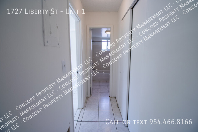 Building Photo - 1727 Liberty St