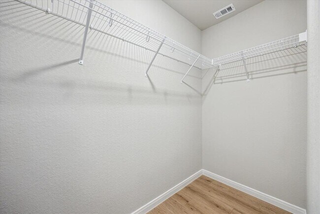 Building Photo - 3971 Turtle Creek