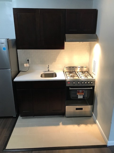 Building Photo - Robert Towers