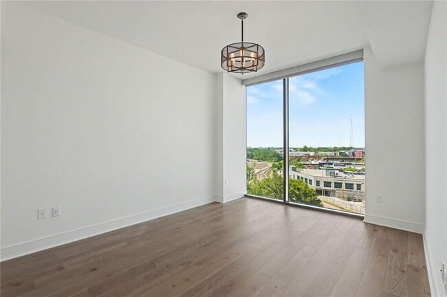 Building Photo - 788 West Marietta St NW