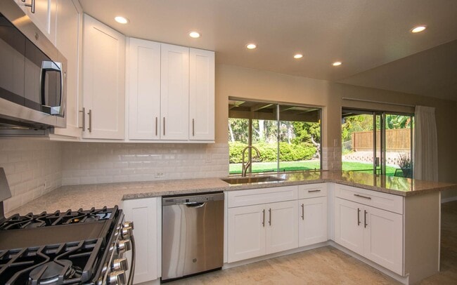 Primary Photo - Fully Remodeled 3BD/2BA in Carlsbad