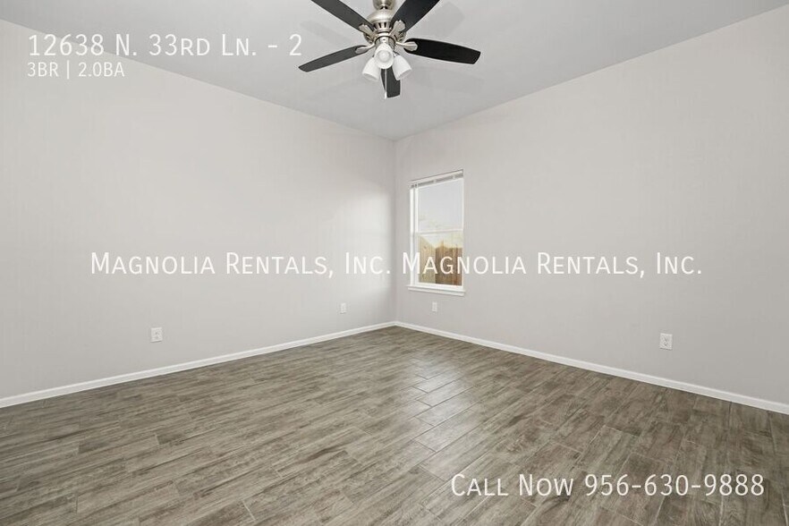 Building Photo - 12638 N 33rd Ln