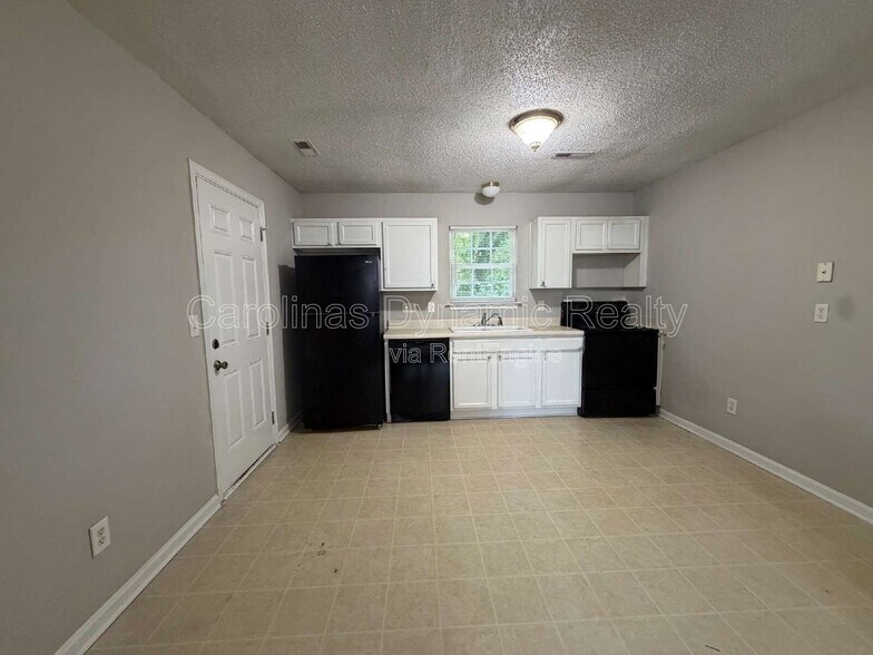 Building Photo - 709 Key St