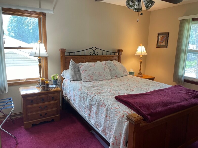 Bedroom - 10909 Russell Ave S