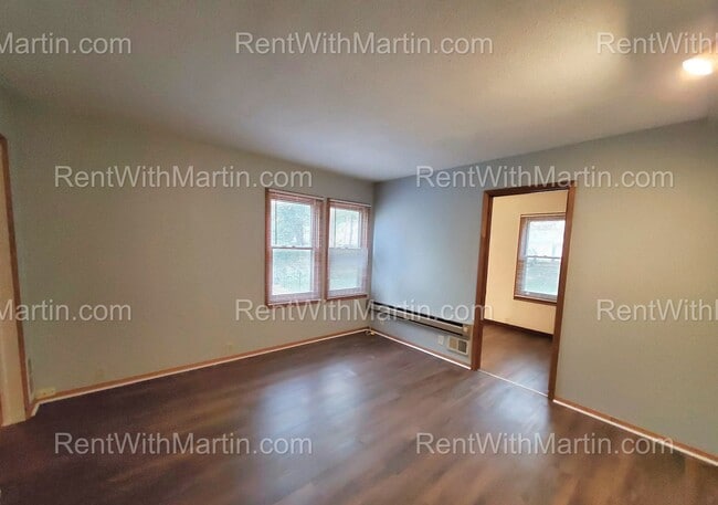 Building Photo - FOR RENT- Lovely 3 bedroom home on the Wes...