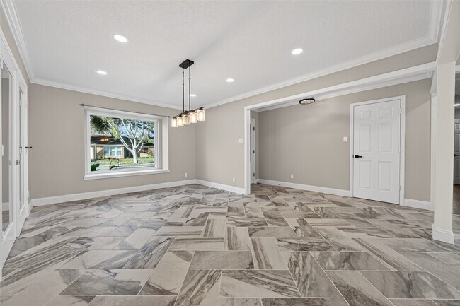 Building Photo - 5407 Lymbar Dr