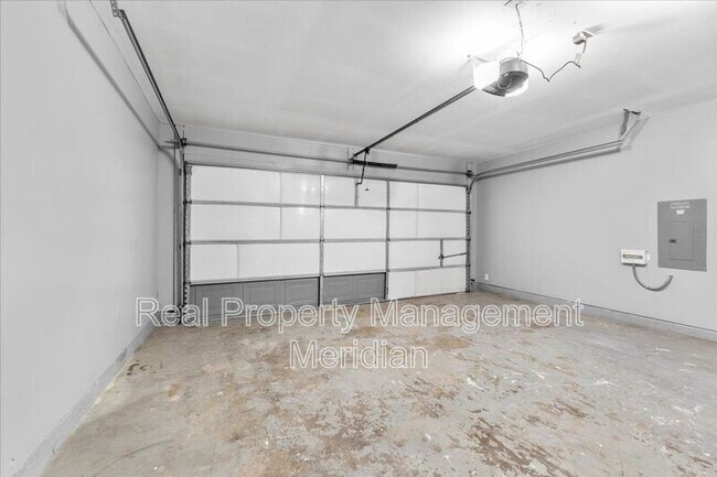 Building Photo - 7802 Calgary Ln