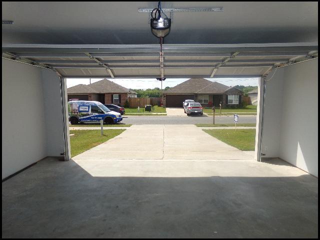 Building Photo - 1304 Yarrow Dr