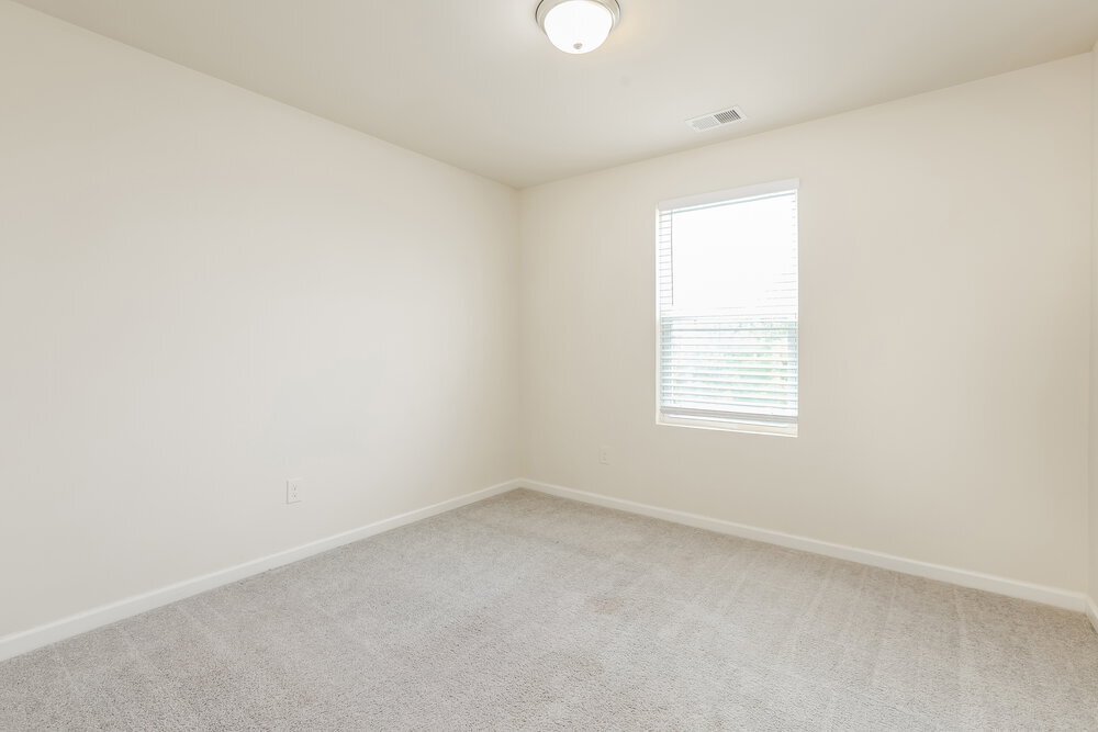 Building Photo - 302 Freeman Cir