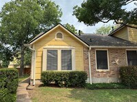 Building Photo - 11901 Swearingen Dr