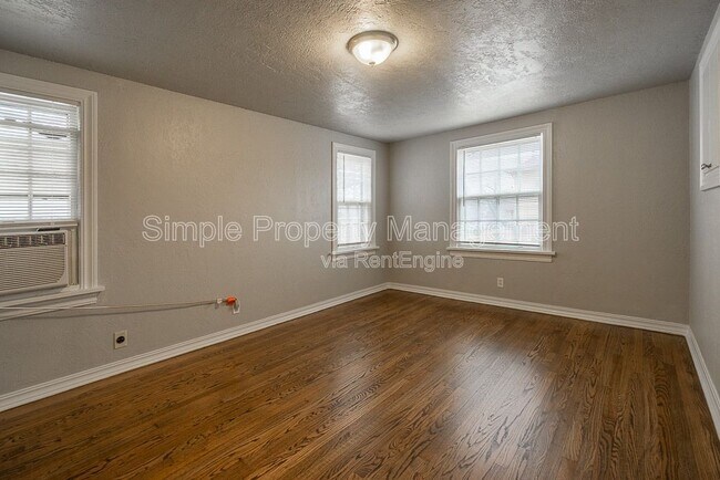 Building Photo - 3109 NW 23rd St