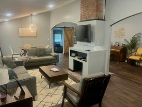 Living Room / Dining Area - 4531 Embry Rd