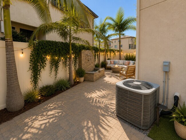 Second patio area off of the 1st floor bedroom - 12035 Millennium Park Ct