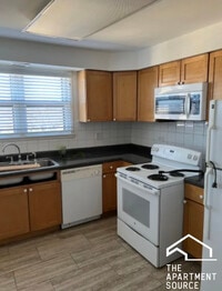 Building Photo - 8644 Skokie Blvd