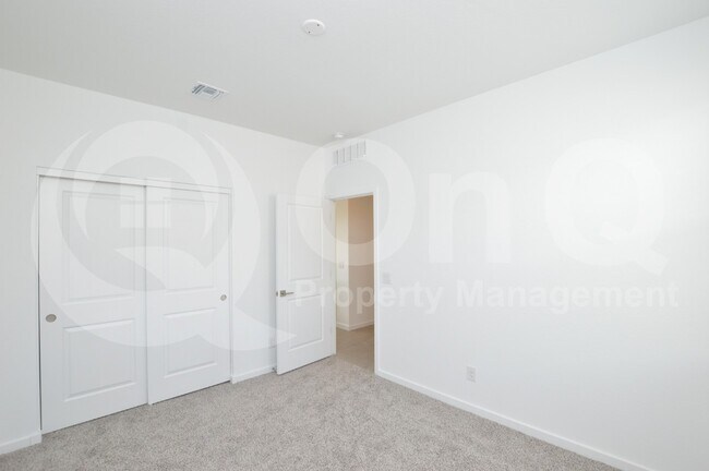 Building Photo - 2679 E Tolosa Dr