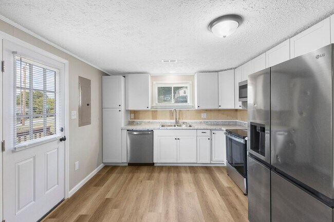 Building Photo - Nice 3 bedroom Home in Kingsport