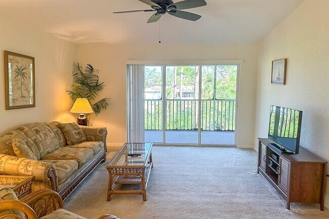 Building Photo - 8050 Memory Ln