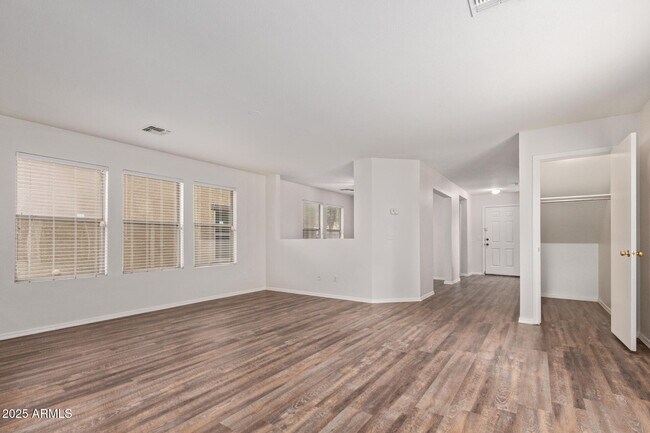 Building Photo - 11159 W Baden St