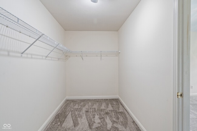 Building Photo - 12735 Edgemont Way