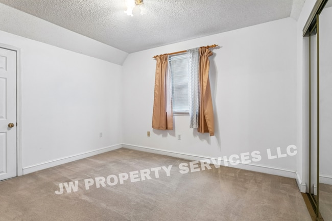 Building Photo - Spacious 3-Bedroom, 3-Bath Home in Slidell – 2,100 Sq Ft | $2,200/Month