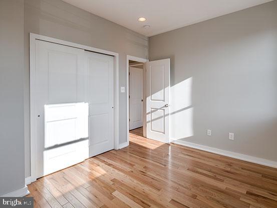 Building Photo - 4427 Mitchell St