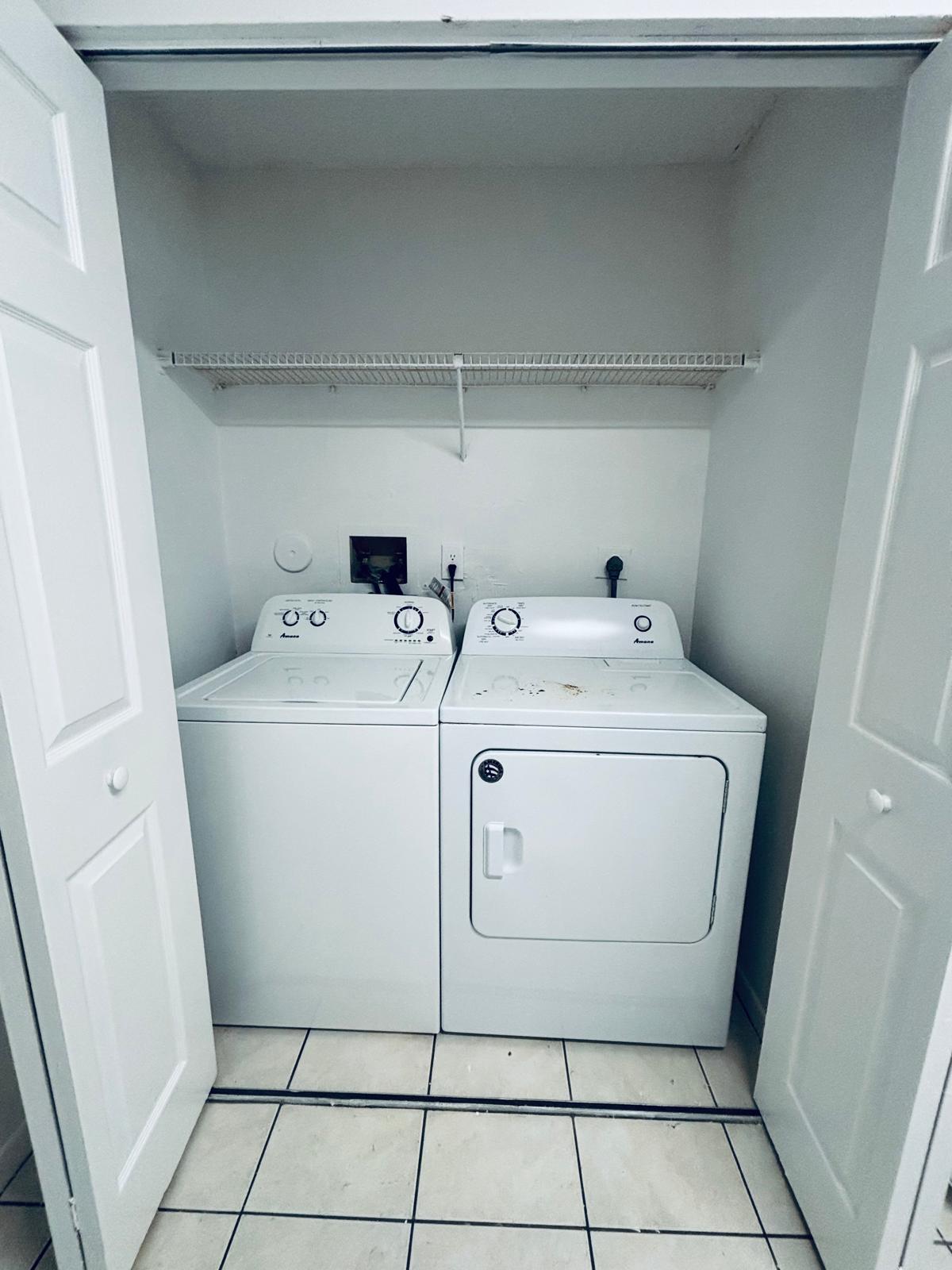 Building Photo - 3453 NW 44th St