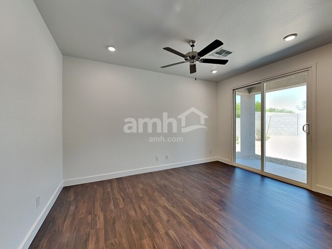 Building Photo - 17166 W Lawrence Ln