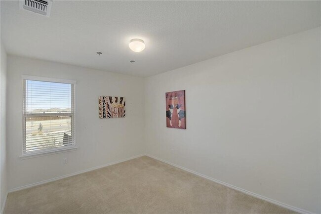 Building Photo - 218 Cascata Way