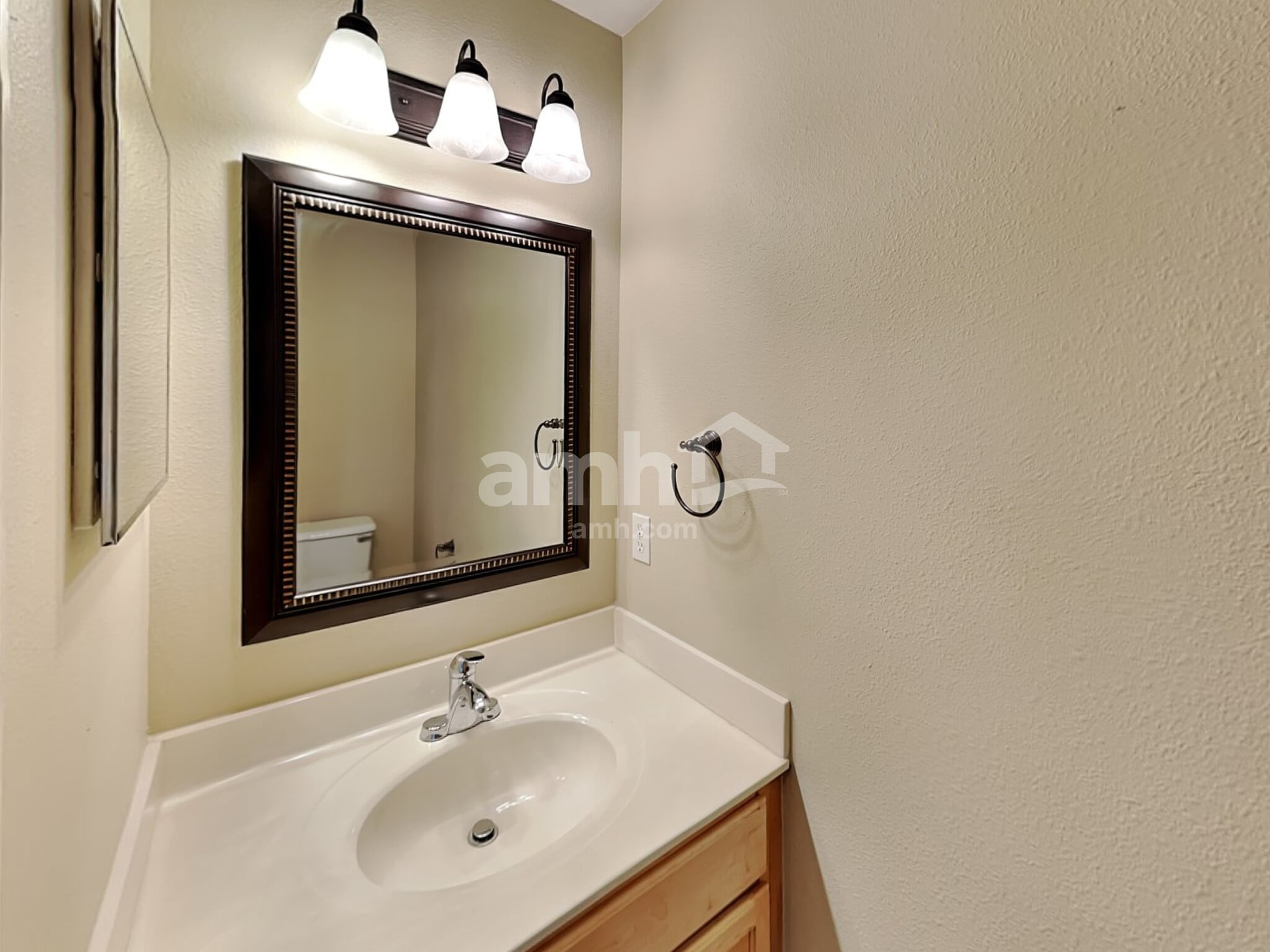 Building Photo - 12916 Parkington Dr