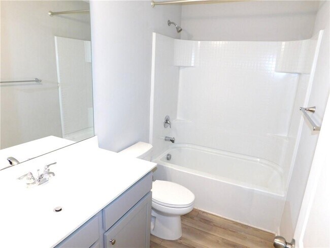 Building Photo - 418 Bannon Way