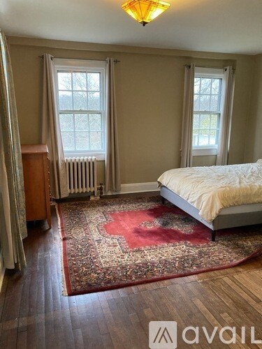 Building Photo - 000 River Rd