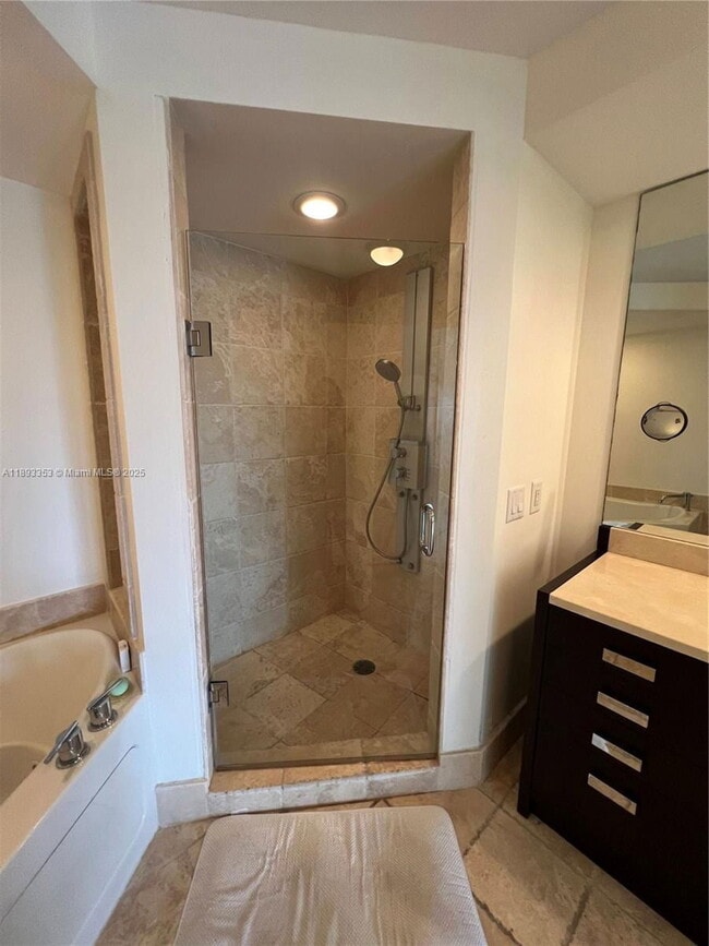 Building Photo - 18201 Collins Ave