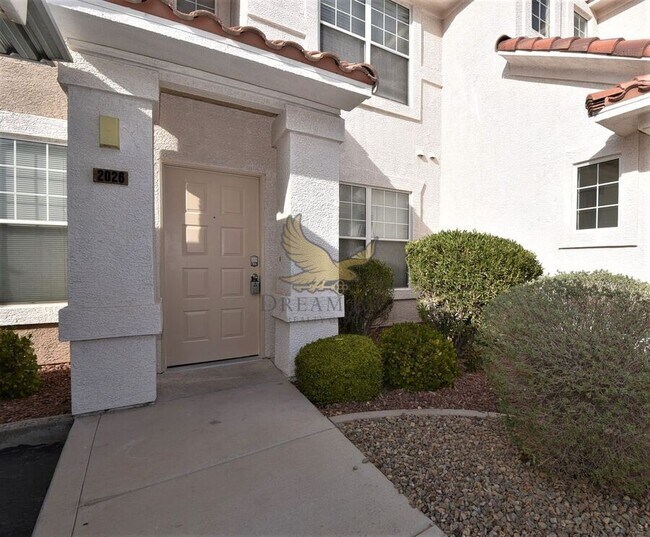 Building Photo - 8555 W Russell Rd