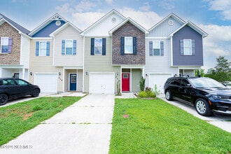 Building Photo - 310 Cedar Island Trail