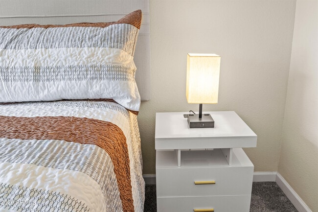 Building Photo - 9450 E Becker Ln