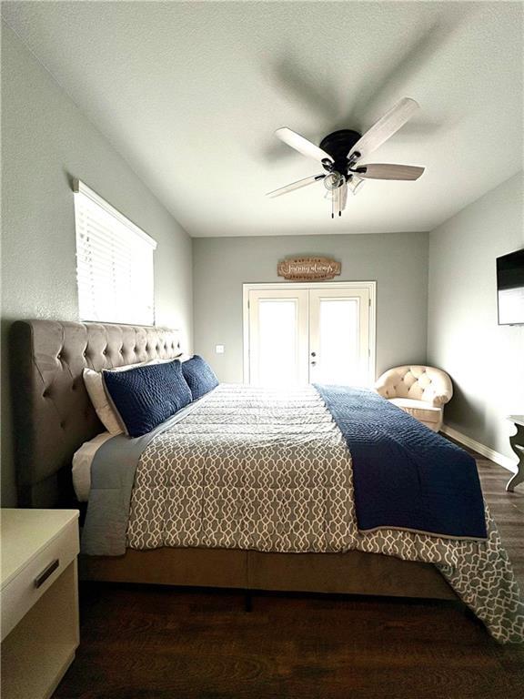 Building Photo - 810 E Central Ave