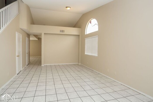 Building Photo - 2605 Mango Bay Ave