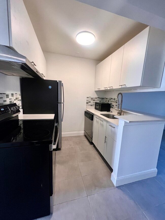 Building Photo - 1500 N Congress Ave