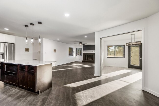 Building Photo - 3bd/2ba Ranch Style Nest In Fayetteville