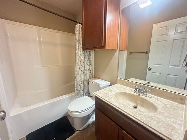 Building Photo - RIVERBROOKE-GATED COMMUNITY NEAR LSUS COLLEGE