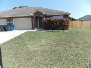 Building Photo - 3031 Douglas Fir Dr