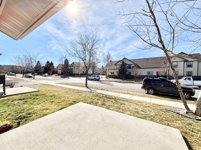 Building Photo - 3 Bedroom 2 1/2 Bath in Bozeman