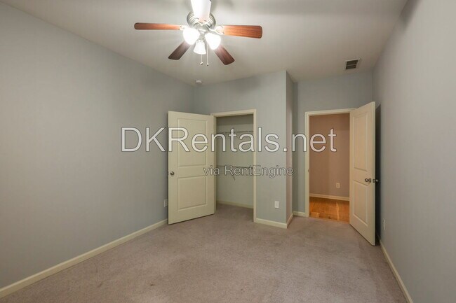 Building Photo - 11923 Aspen Forest Dr
