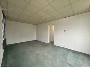 Building Photo - 2516 Sunset Blvd