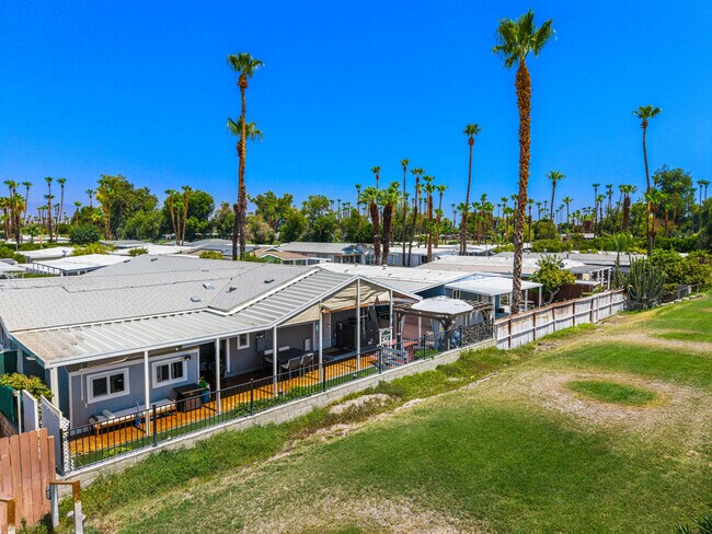 Building Photo - 159 Estrada Way