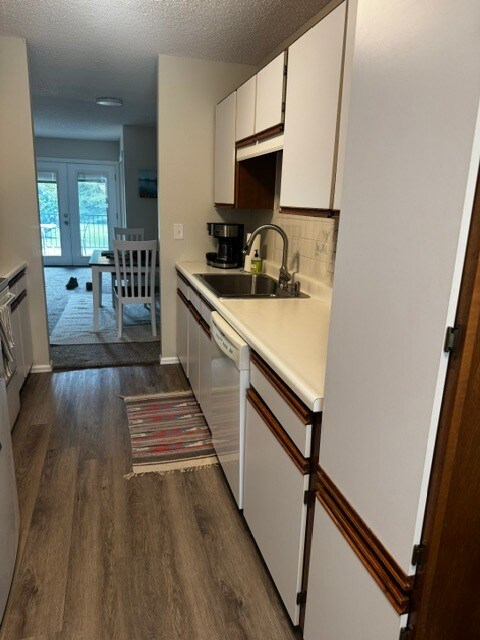 Building Photo - 1404 Adriel Dr