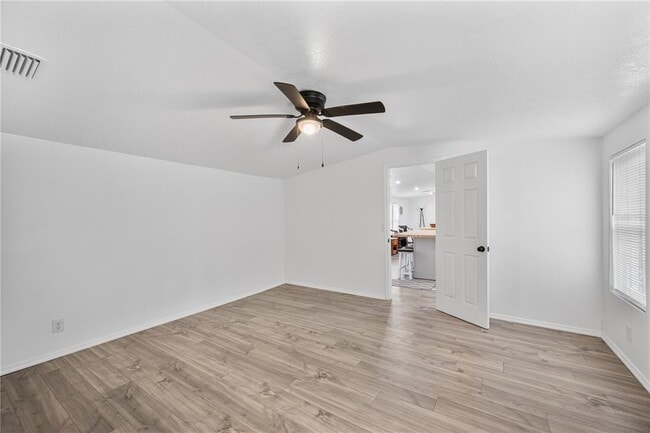 Building Photo - 4218 Lake Hancock Rd